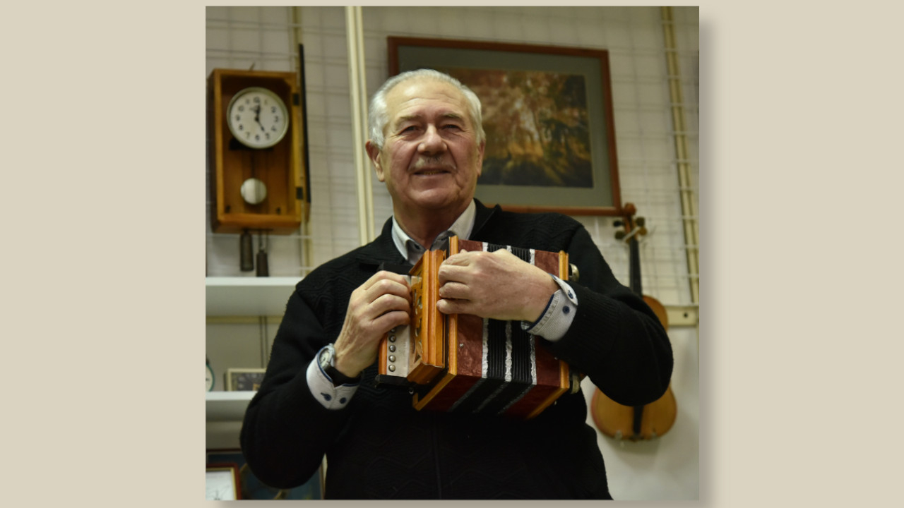 Александр Герман в галерее «Колесо истории» / Фотография Владимира Бекка, предоставил Яков Гринемаер