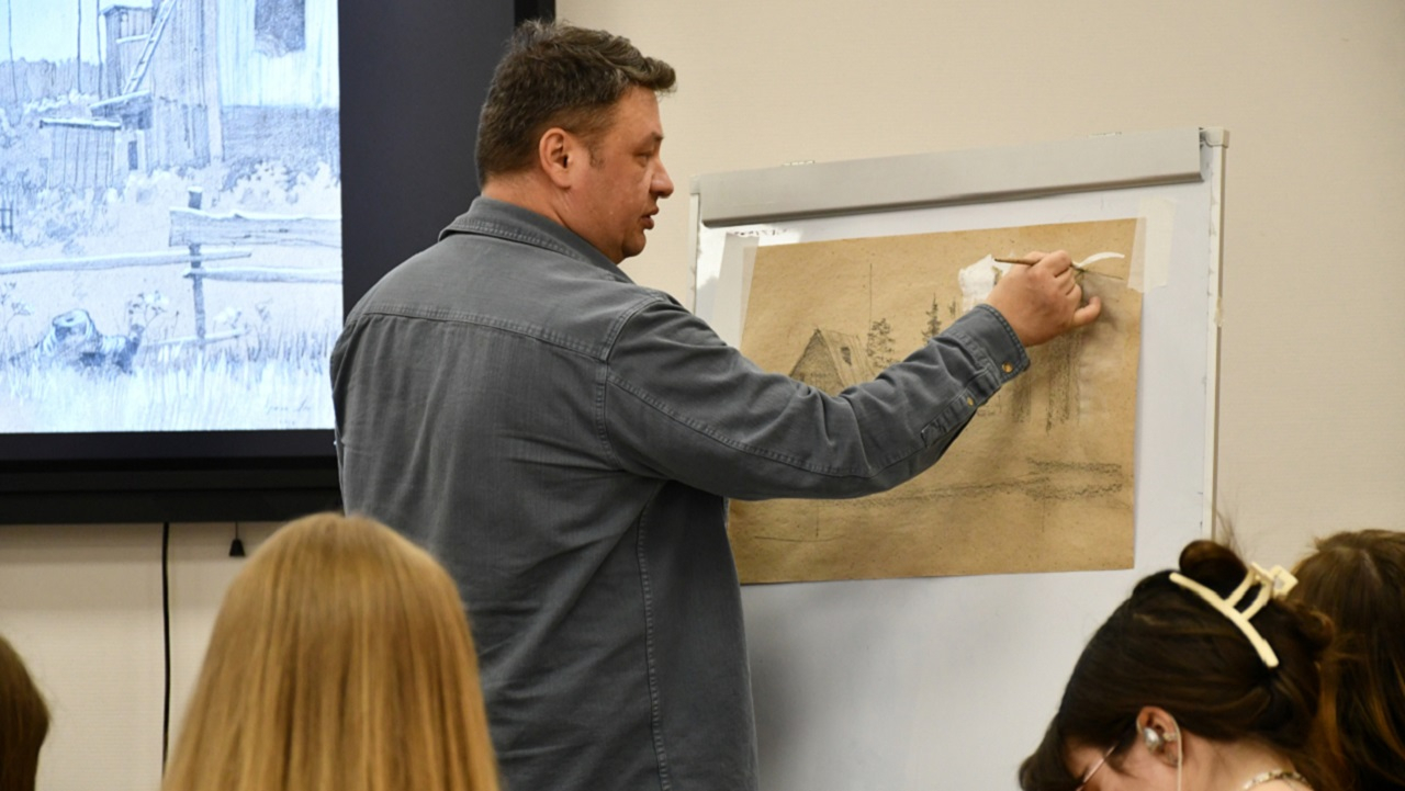 Параллели, графика и культура памяти: встречи с Дмитрием Крелем в Новосибирске